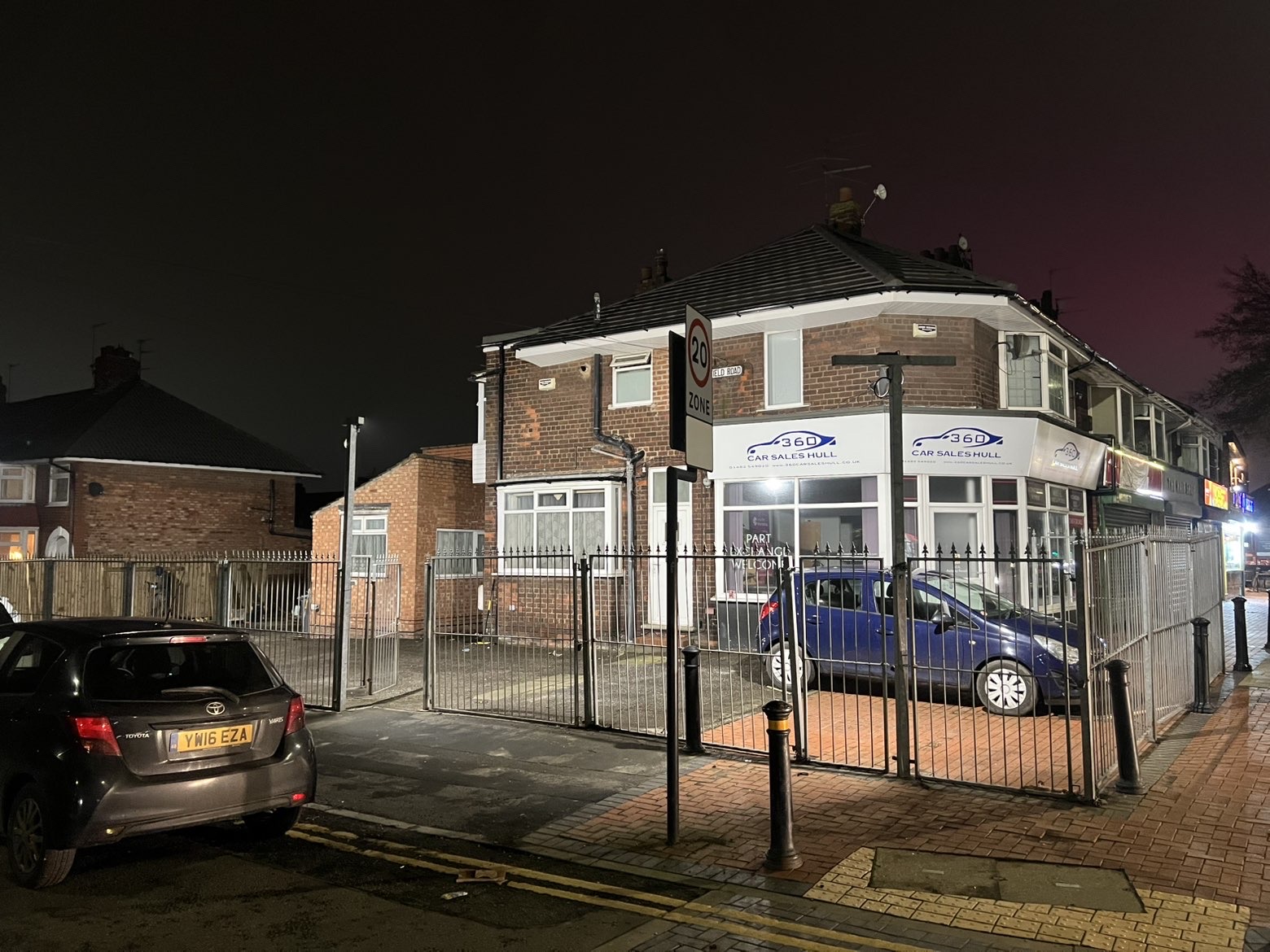 Commercial premises lighting